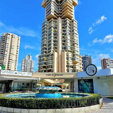 Torre 15-1 Apartment *